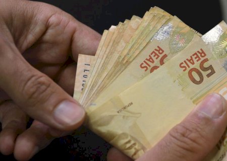 Pesquisa mostra que 31% dos brasileiros precisam complementar renda