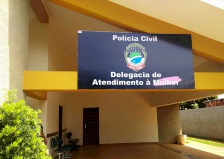 Homem é preso por agredir e fraturar sua perna da esposa em MS