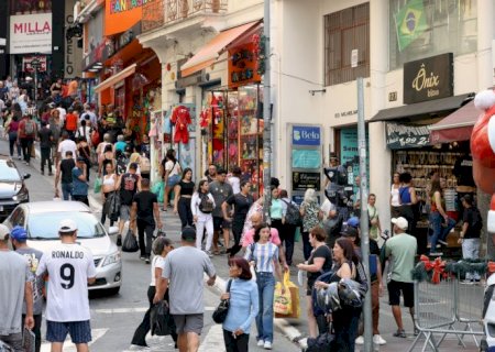 Novo salário mínimo será de R$ 1.621 em 2026