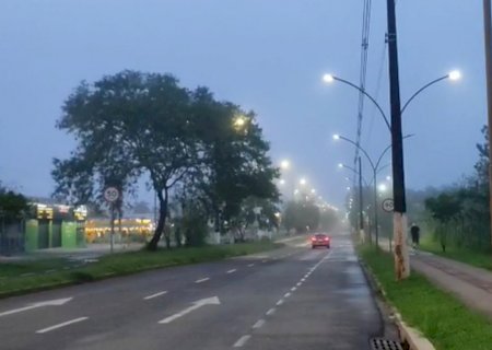 Frente fria avança e provoca alerta de temporais em MS