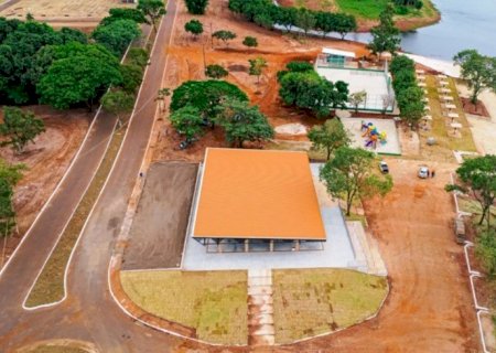 Caarapó homologa licitação de R$ 1,26 milhão para construção de quiosques no Balneário Ayrton Senna